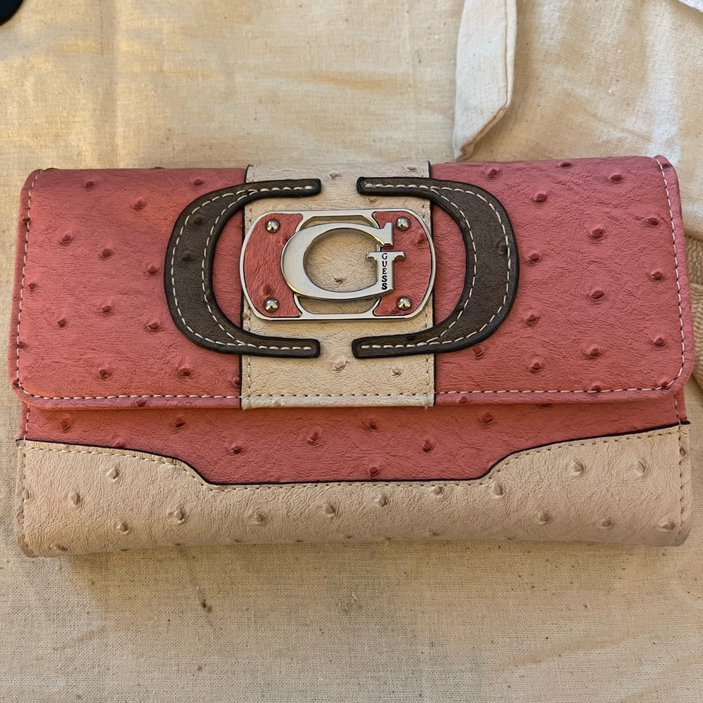 Guess wallet